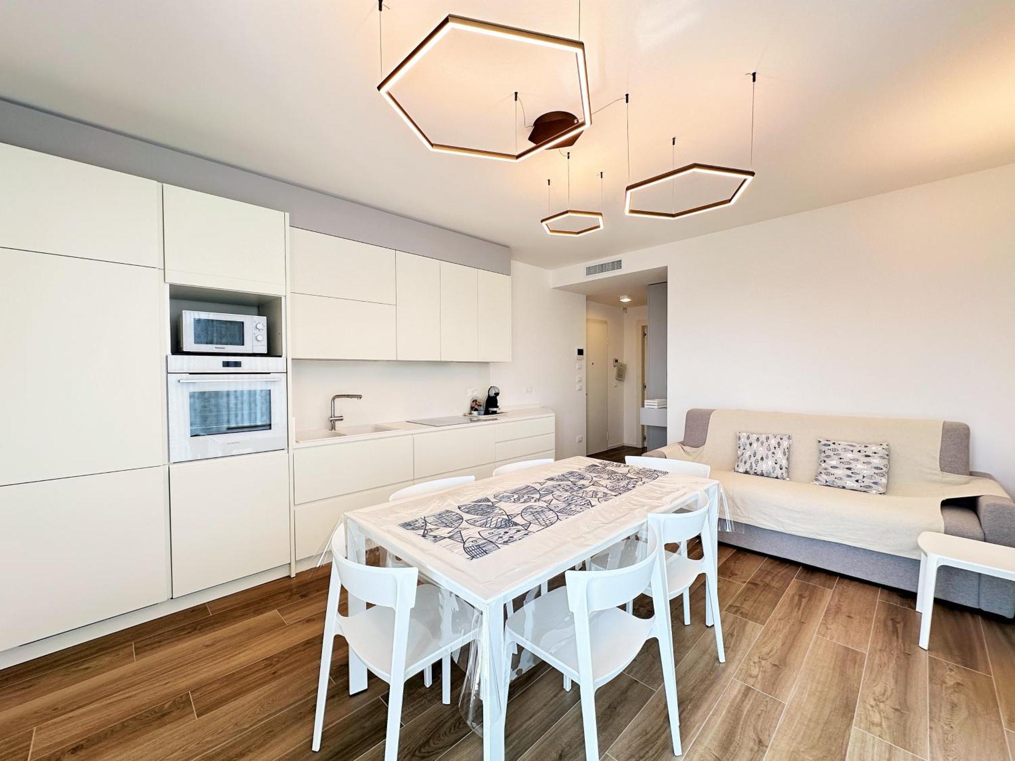 Magica Immobiliare - Res. Medusa 15 * Lido di Jesolo